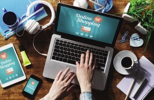 最后來(lái)說(shuō)一個(gè)正能量的故事，一個(gè)關(guān)于兩代人理性消費(fèi)理性投資的故事。