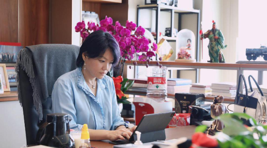 第十六期 | 陳心穎：下一個(gè)40年“保創(chuàng)新、留人才、調(diào)產(chǎn)業(yè)”對(duì)深圳至關(guān)重要